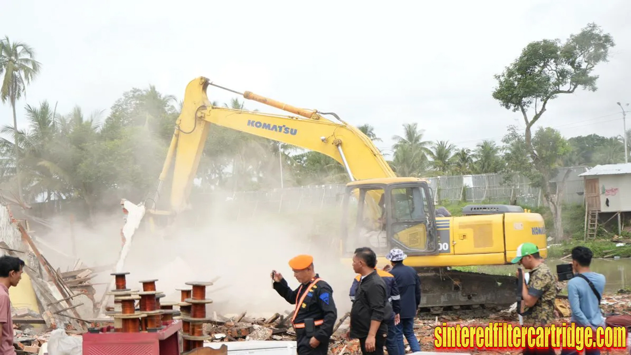 KAI tertibkan aset di Jalan Jenderal Sudirman Muara Enim